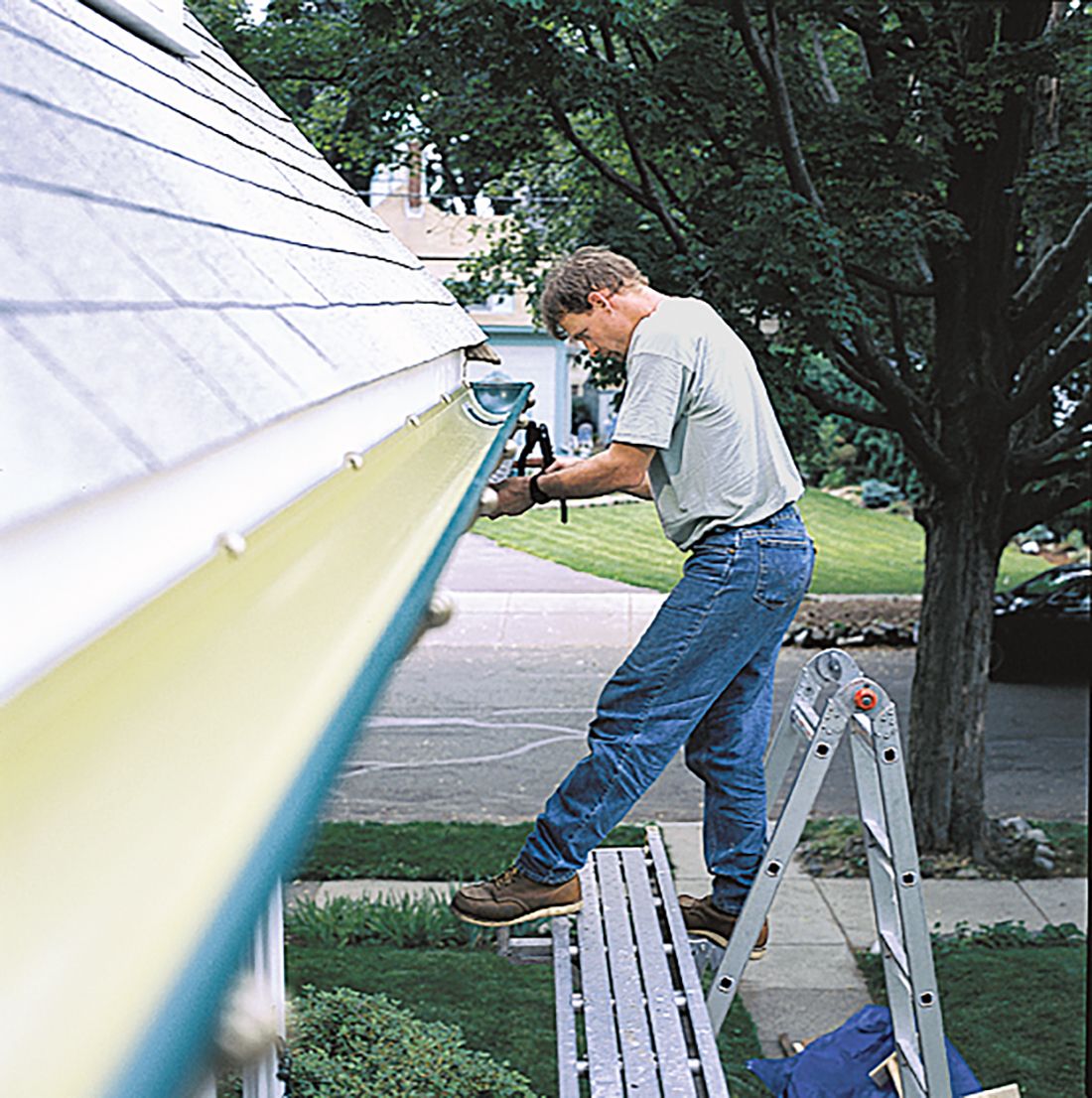 What You Need to Know About Gutters